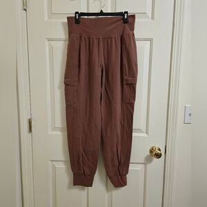 Athleta Womens Salutation Cargo Joggers In Dusty Pink Size Large